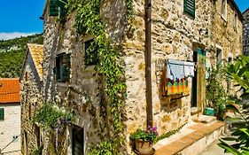 Central Cosy Stone House